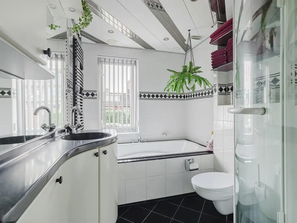 Kardinaal van Rossumstraat 32d, TILBURG