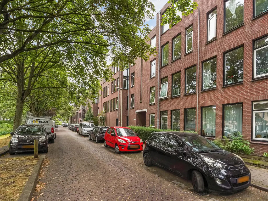John Rädeckerkade 27, Den Haag