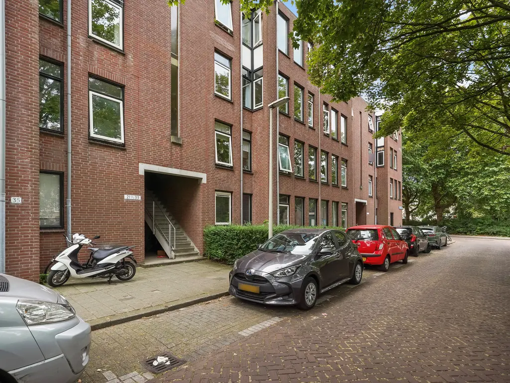 John Rädeckerkade 27, Den Haag