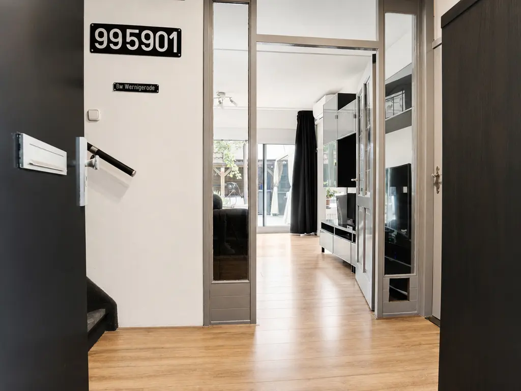 Hooischelf 7, HELLEVOETSLUIS