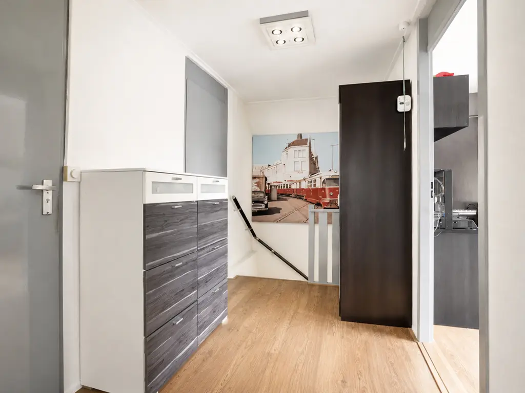 Hooischelf 7, HELLEVOETSLUIS