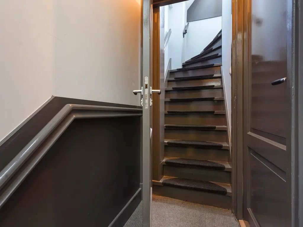 Laan Van Meerdervoort 330A, Den Haag