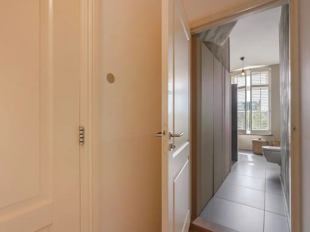 Laan Van Meerdervoort 330A, Den Haag