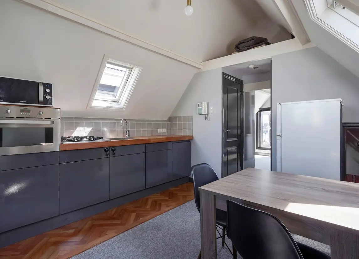 Laan Van Meerdervoort 330A