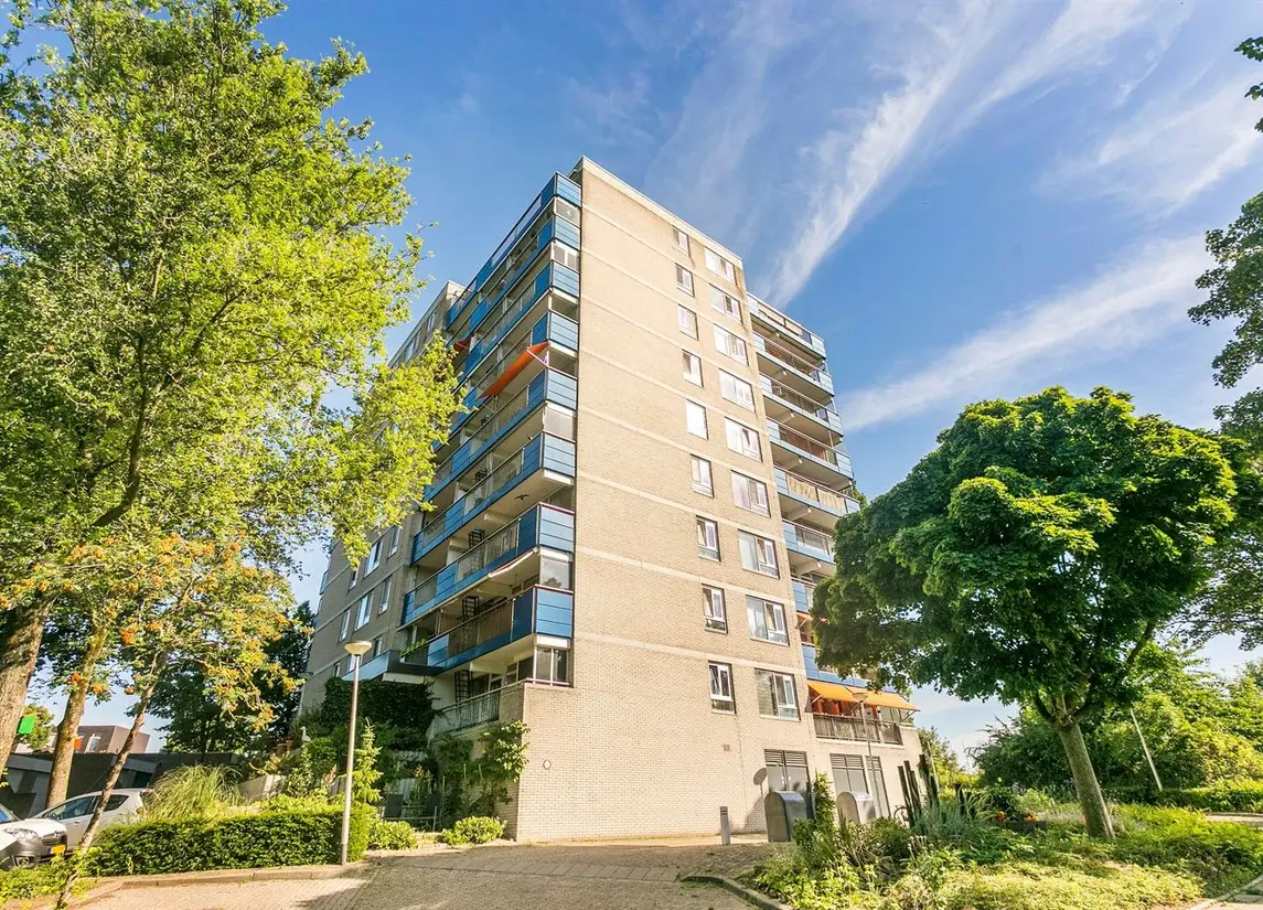 Benedenbaantje 32
