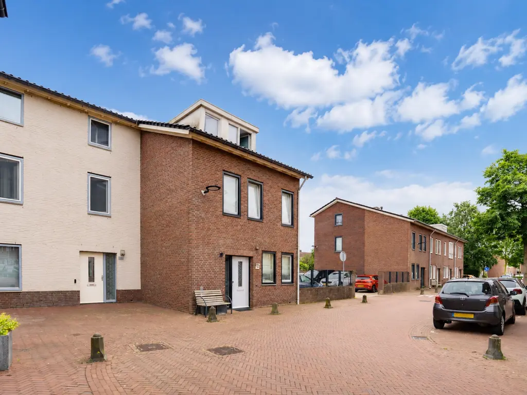 Margrijhof 30, Nootdorp