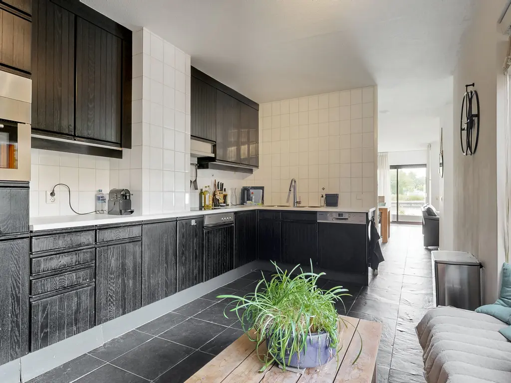 Oxfordlaan 1, Leiden