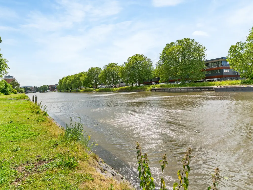 Oxfordlaan 1, Leiden