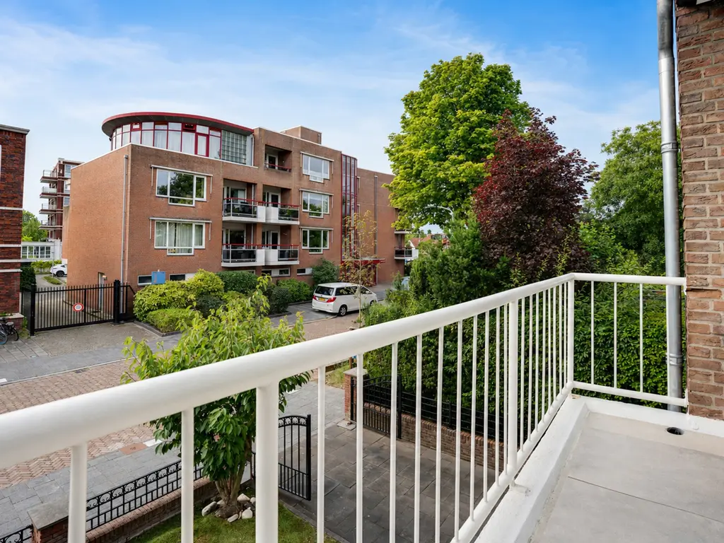 Prins Bernhardlaan 1, Leidschendam