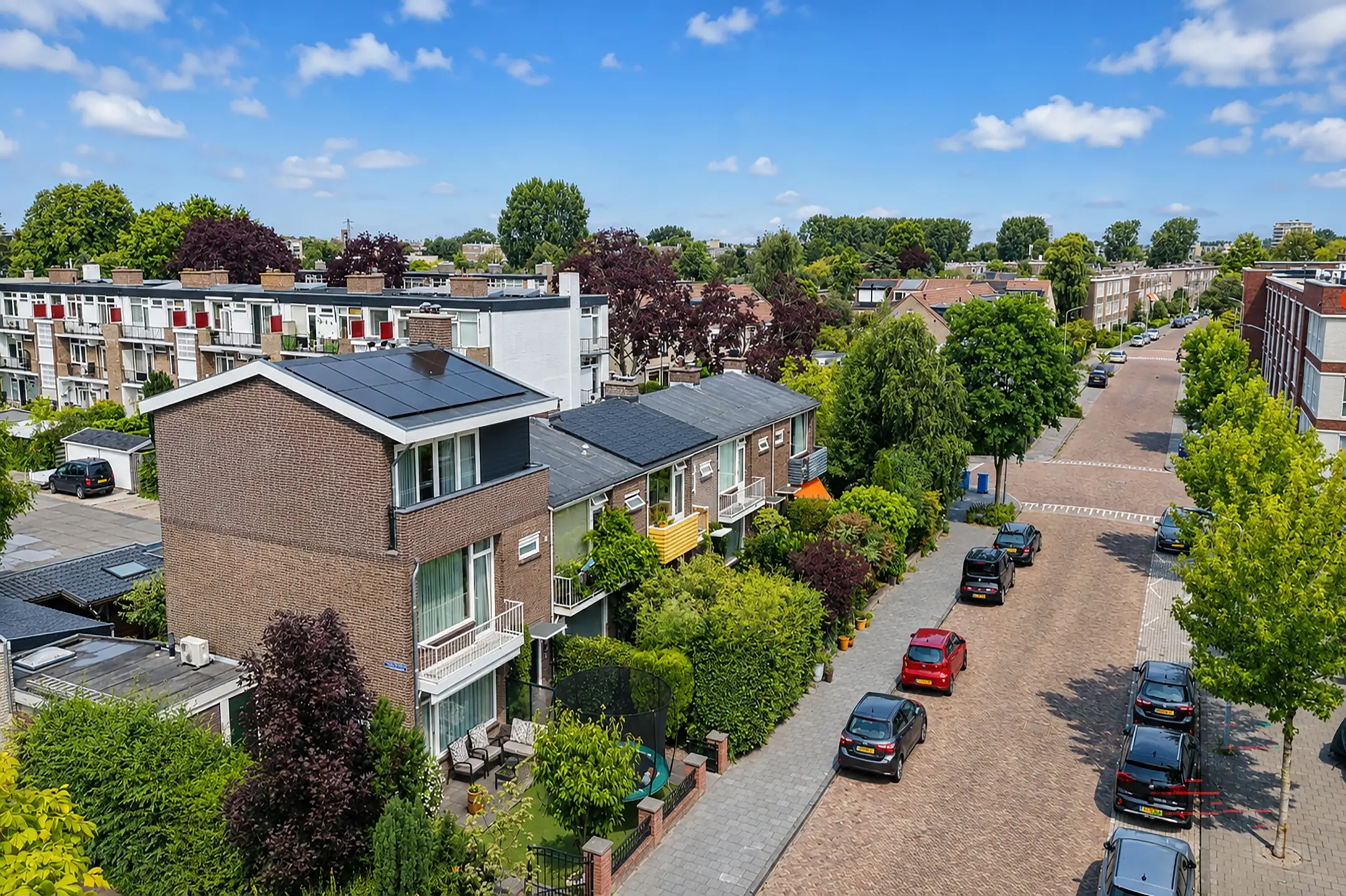 Prins Bernhardlaan 1