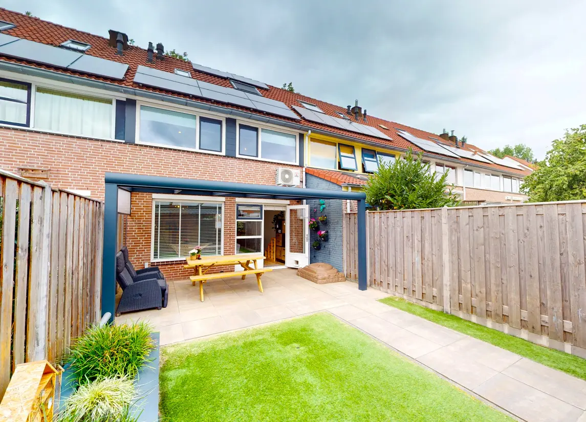 Helena Kuipers-Rietbergstraat 8