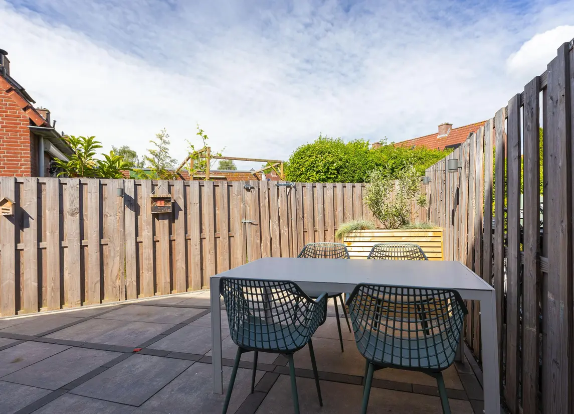 Patio 118