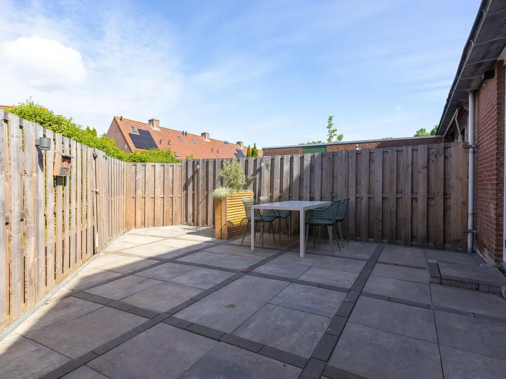 Patio 118, Hoorn