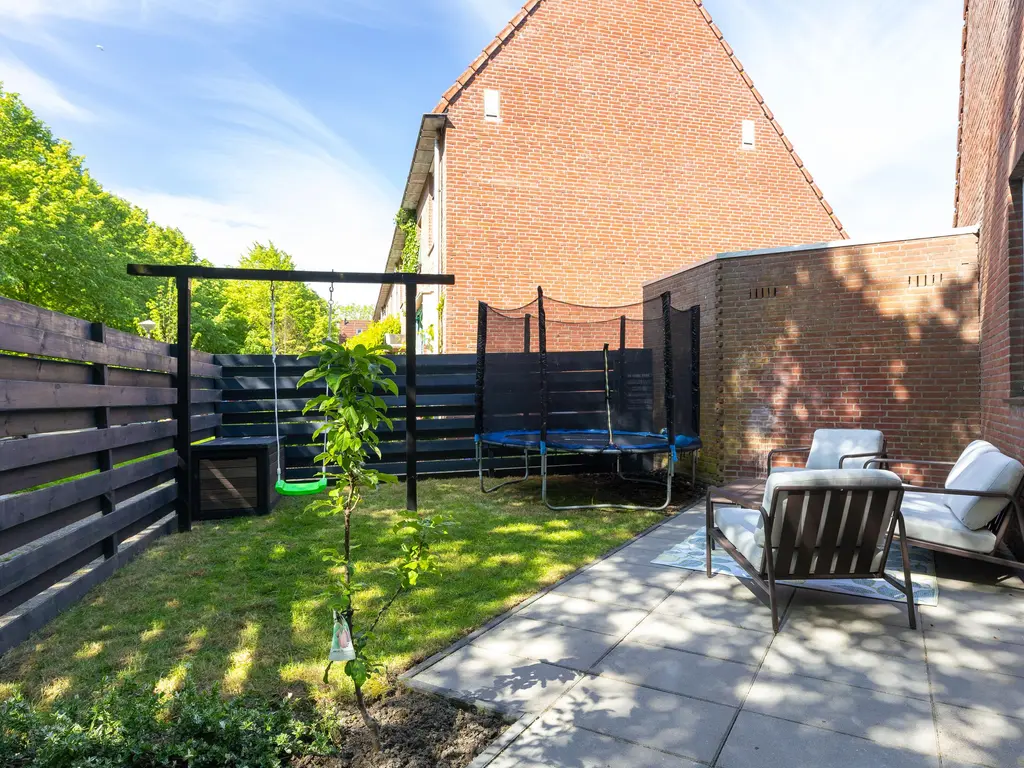 Patio 118, Hoorn