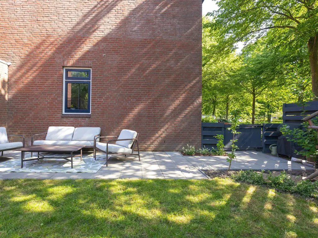 Patio 118, Hoorn