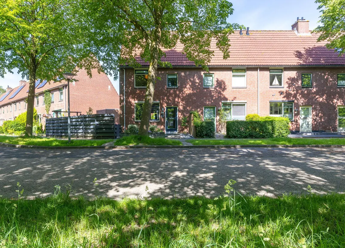 Patio 118