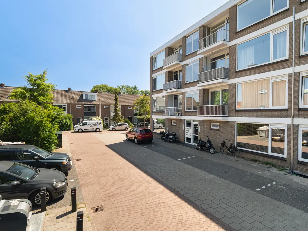 Ruysdaelhof 40, Voorschoten