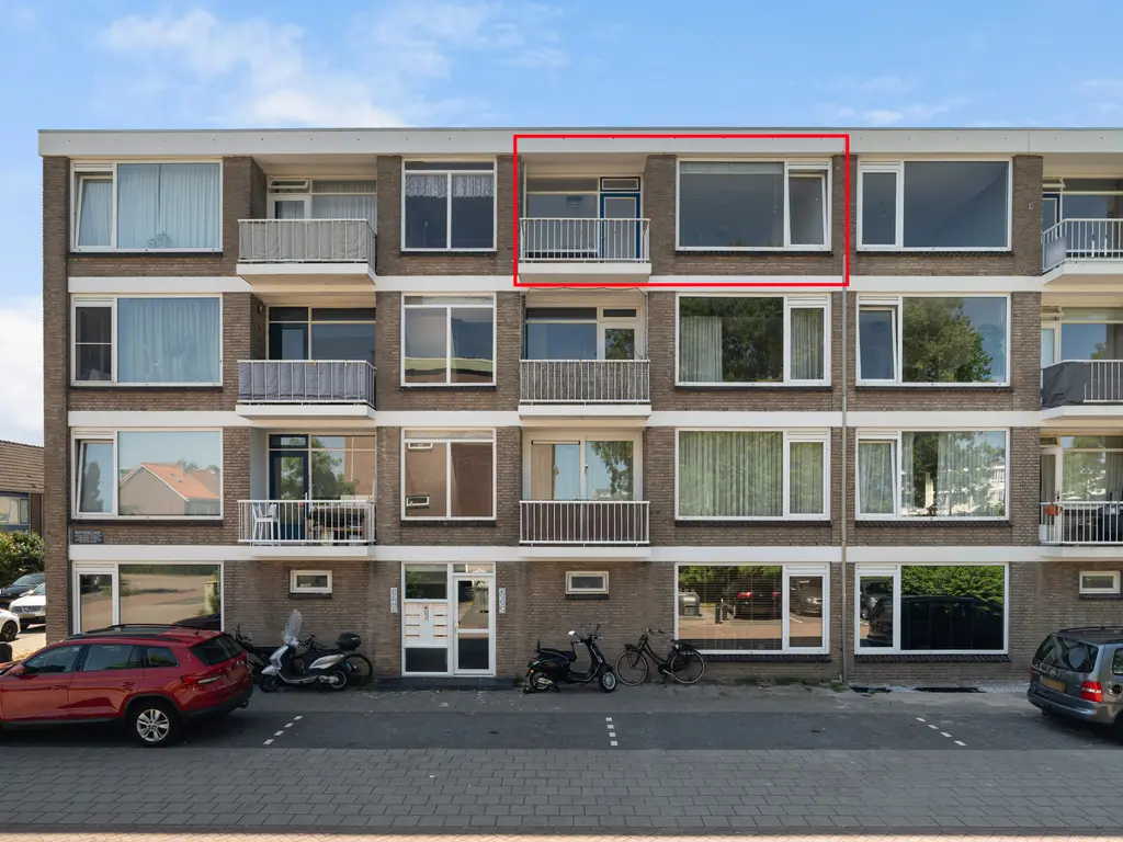 Ruysdaelhof 40, Voorschoten