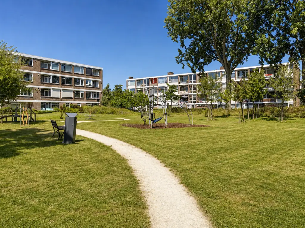 Ruysdaelhof 40, Voorschoten