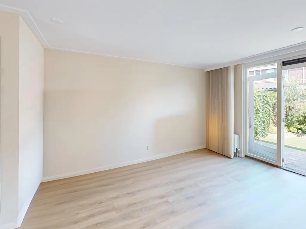 Tuinfluiter 19, Hoogkarspel