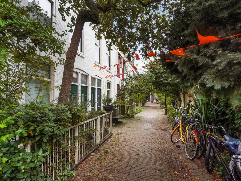 Newtonstraat 219, Den Haag