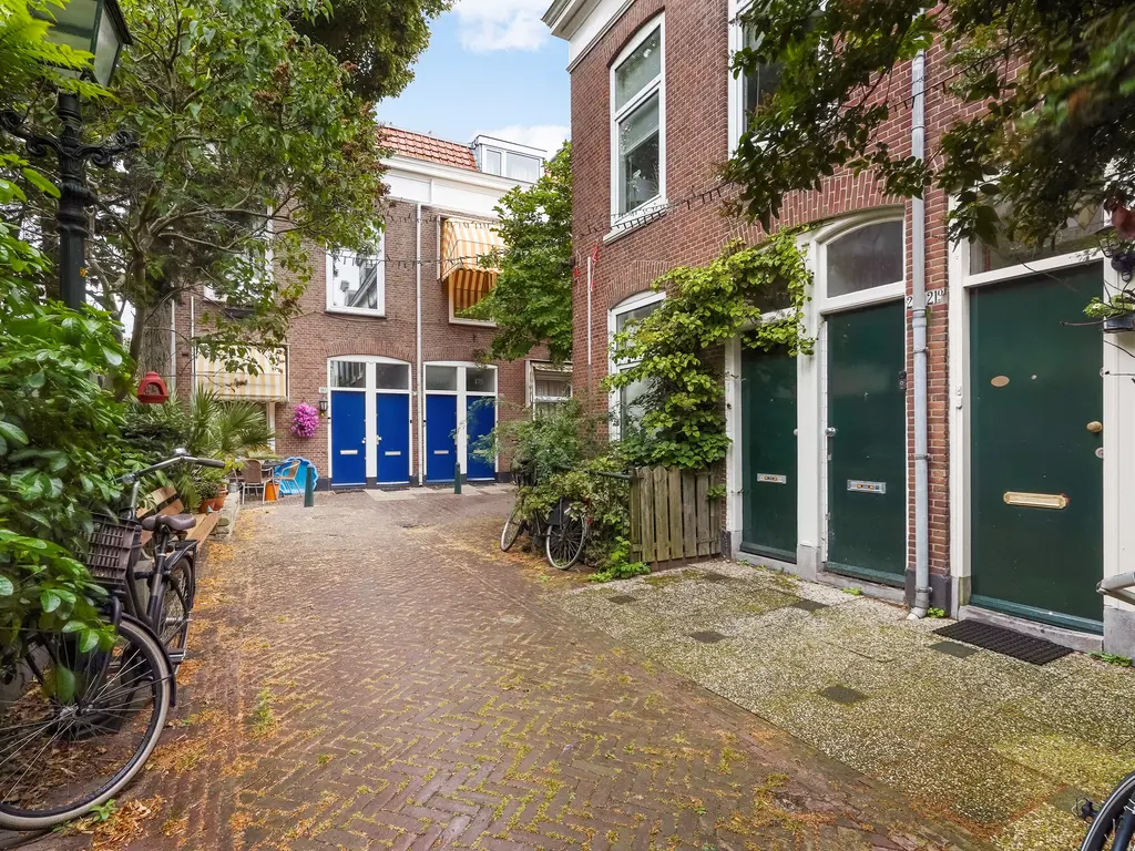 Newtonstraat 219, Den Haag