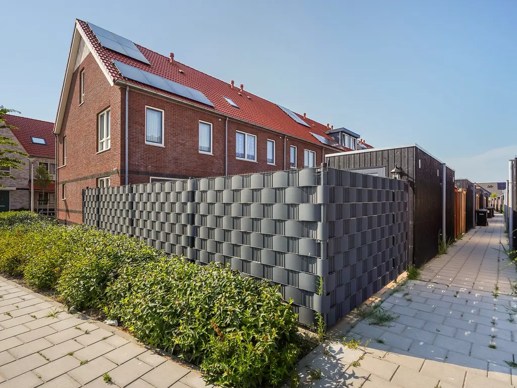 Duinbeek 14, Poeldijk