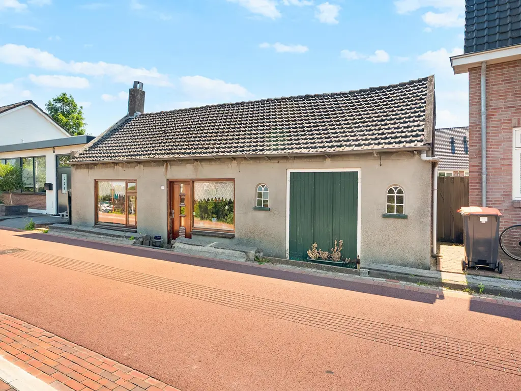 Dorpsdijk 211, RHOON