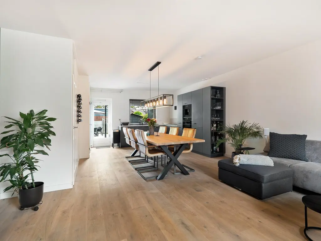 Boeier 43, BARENDRECHT