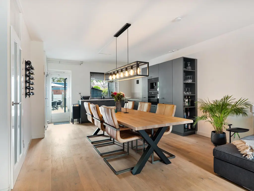 Boeier 43, BARENDRECHT