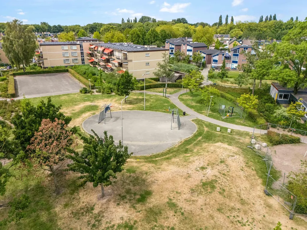 Boeier 43, BARENDRECHT