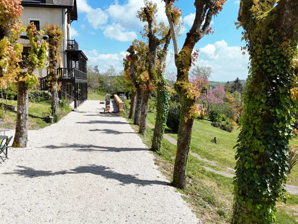 9 rue Creuse , LA CELLE EN MORVAN
