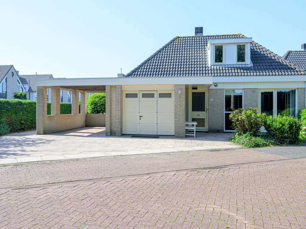 Monniksrob 42, HEERHUGOWAARD