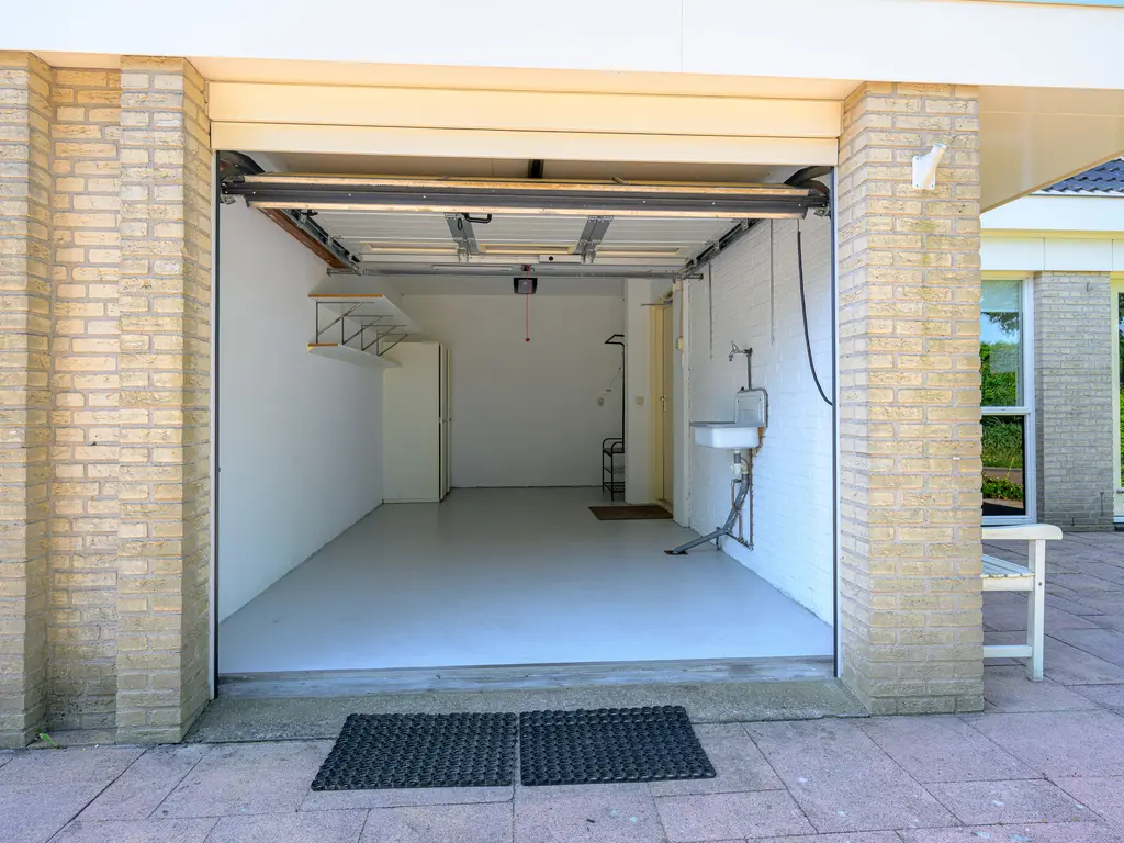 Monniksrob 42, HEERHUGOWAARD