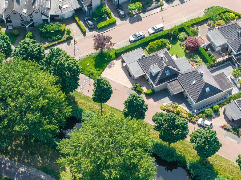Monniksrob 42, HEERHUGOWAARD
