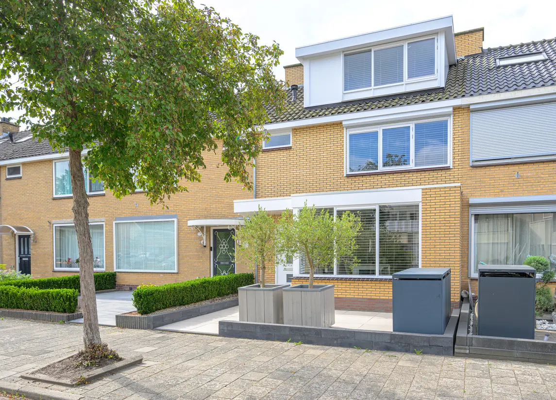 Pieter de Hooghstraat 103