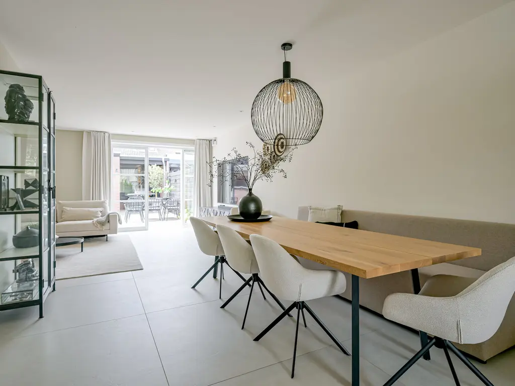 Pieter de Hooghstraat 103, HEERHUGOWAARD