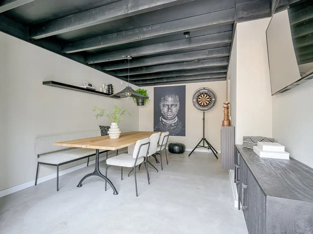 Pieter de Hooghstraat 103, HEERHUGOWAARD