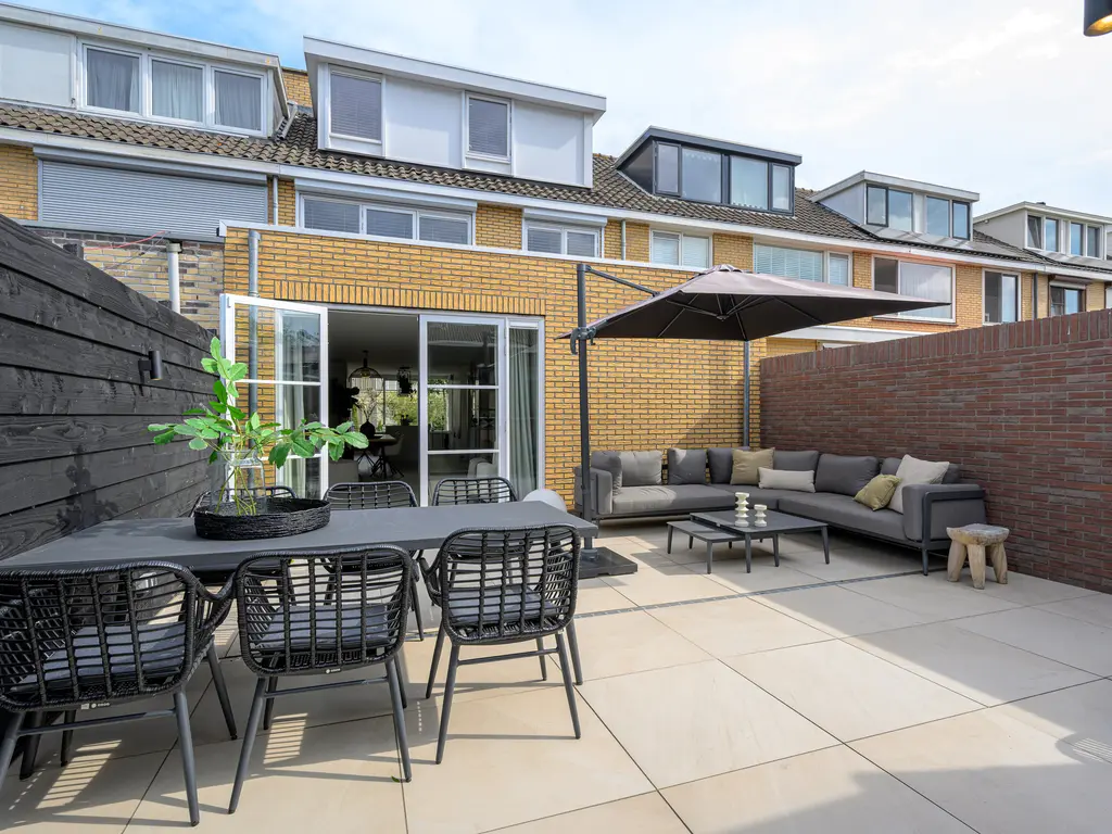 Pieter de Hooghstraat 103, HEERHUGOWAARD