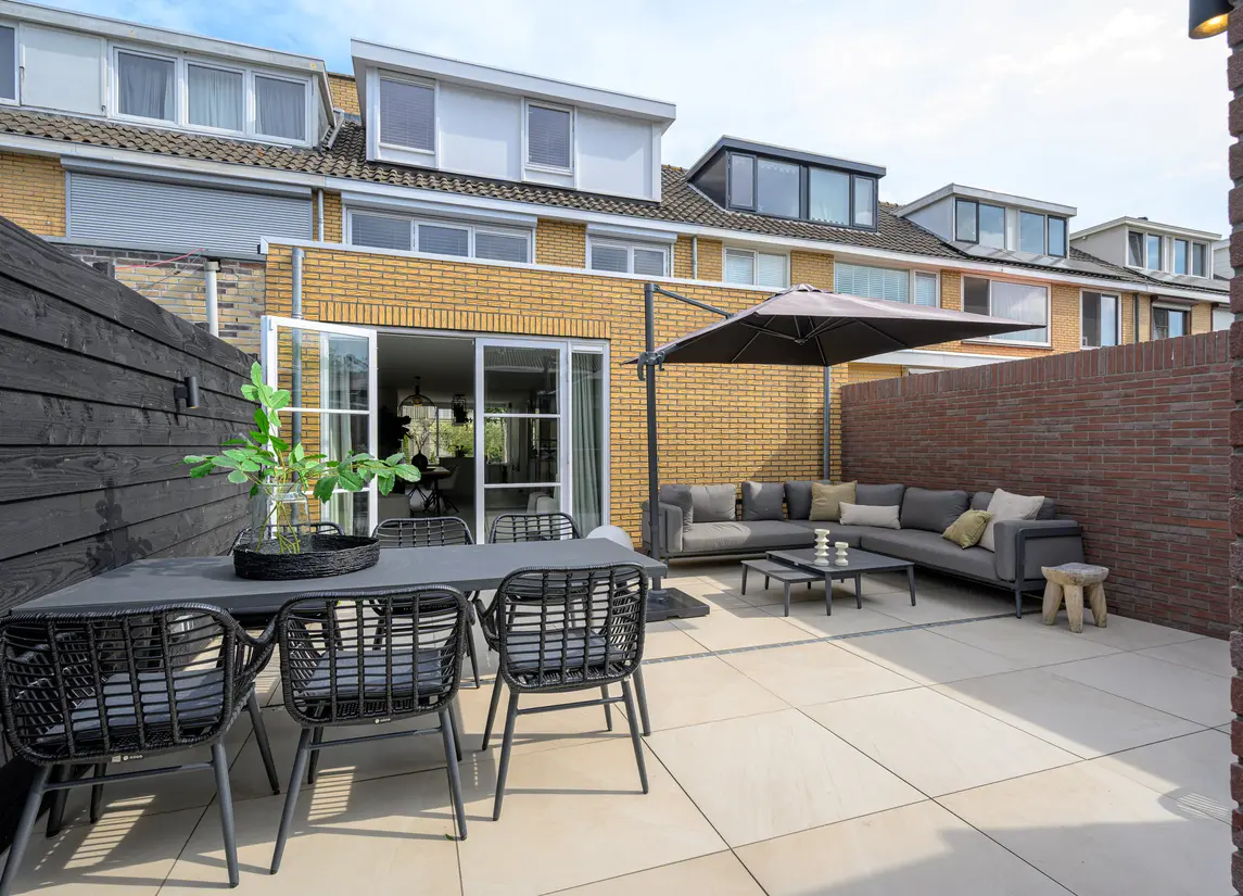 Pieter de Hooghstraat 103