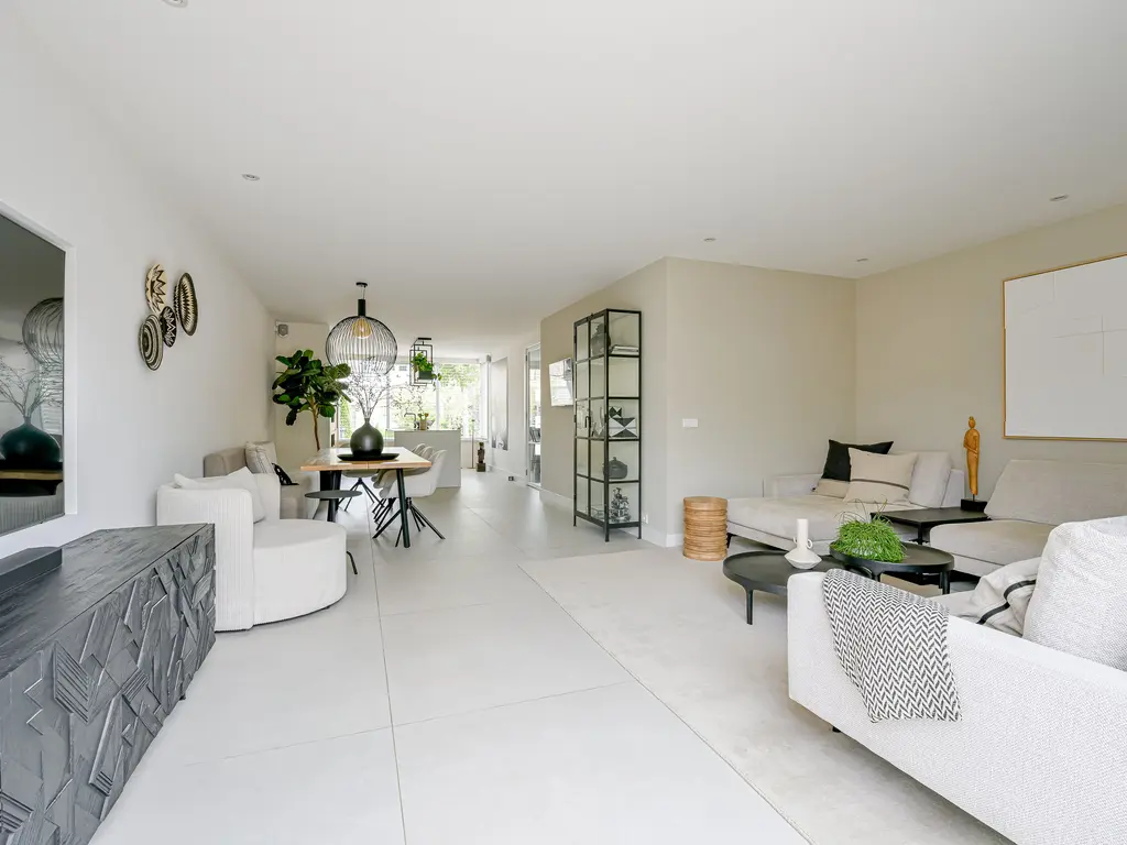 Pieter de Hooghstraat 103, HEERHUGOWAARD