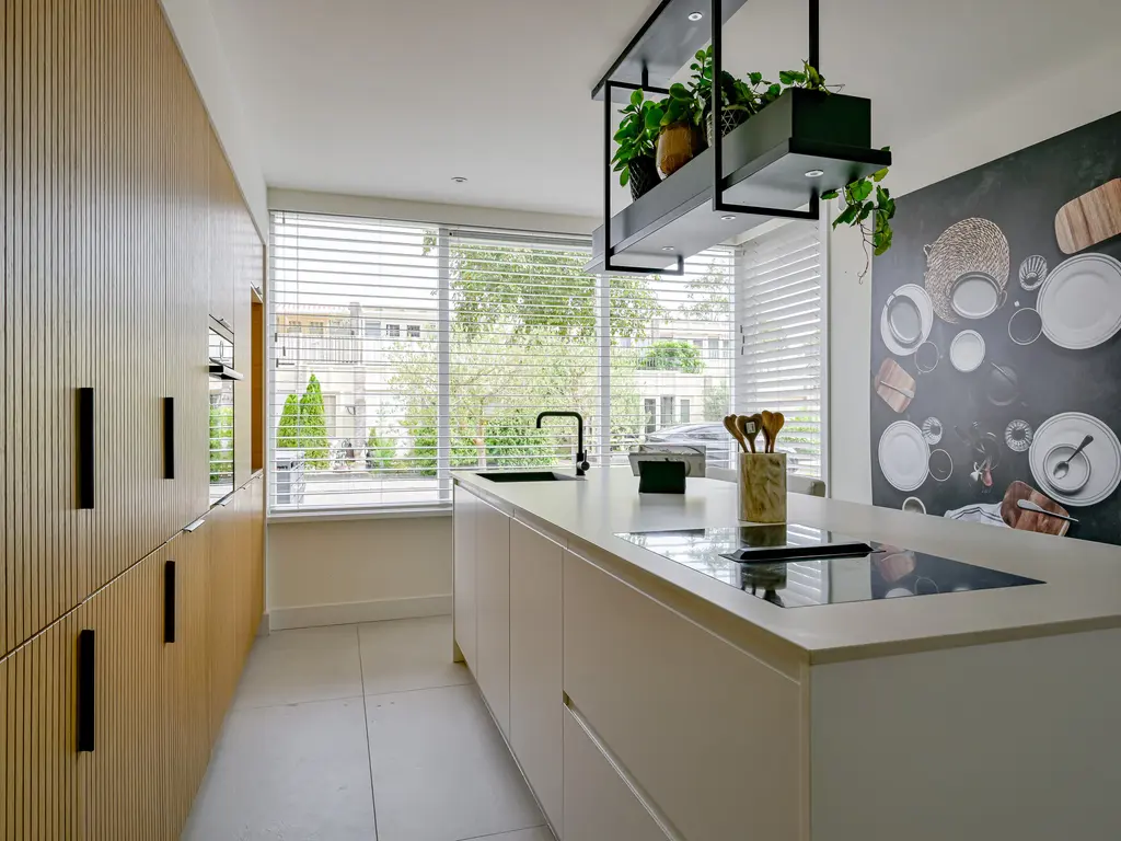 Pieter de Hooghstraat 103, HEERHUGOWAARD