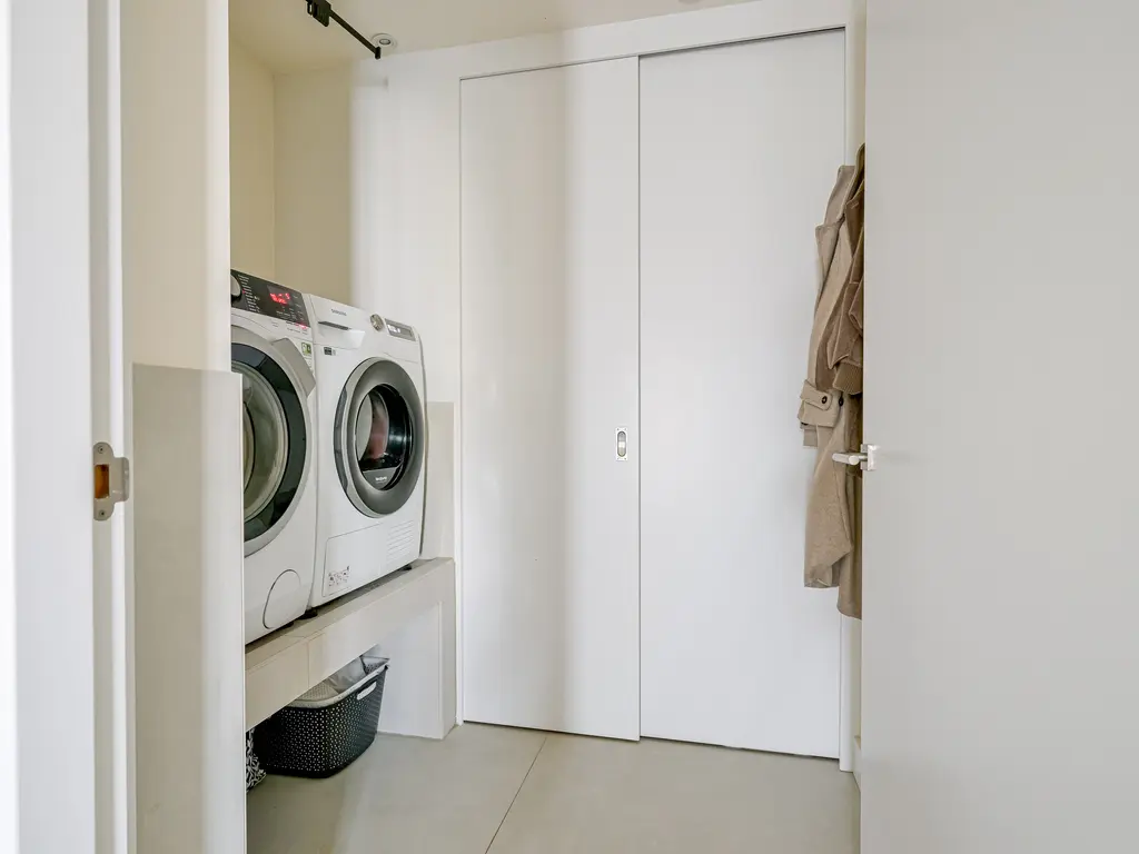 Pieter de Hooghstraat 103, HEERHUGOWAARD