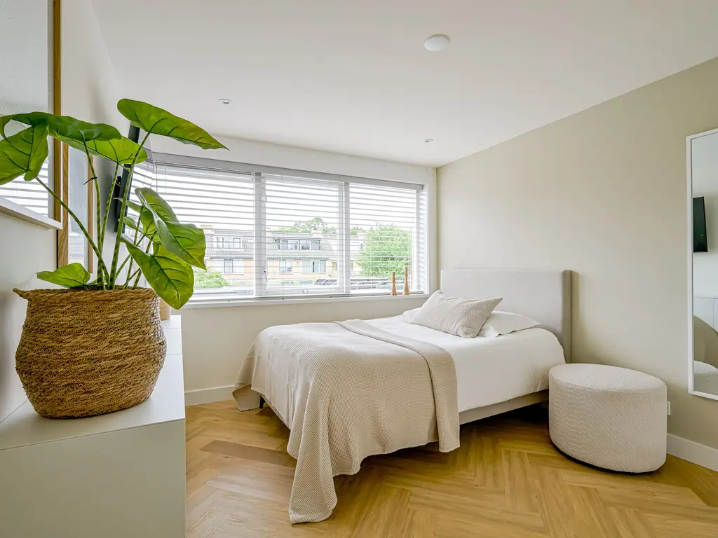 Pieter de Hooghstraat 103, HEERHUGOWAARD