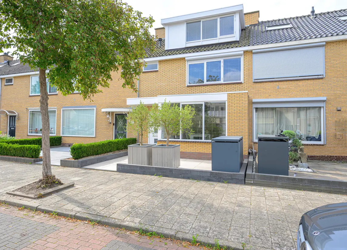 Pieter de Hooghstraat 103