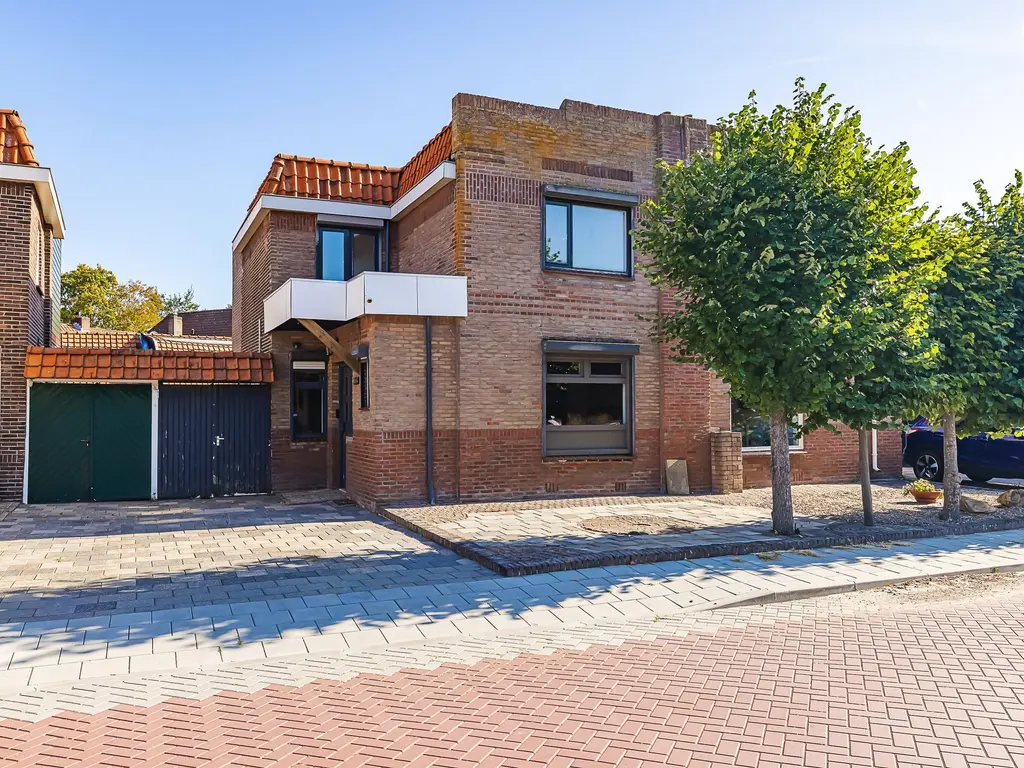 Rijksweg 106, RIJEN