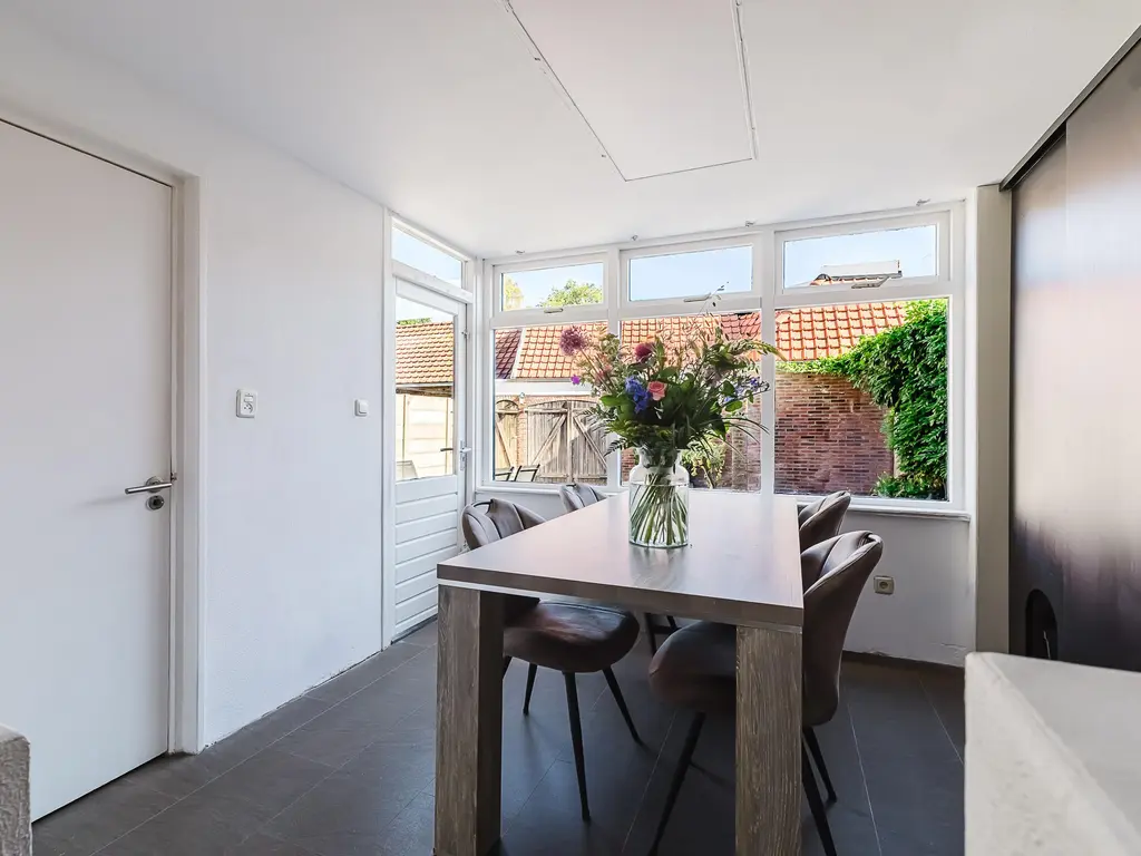 Rijksweg 106, RIJEN