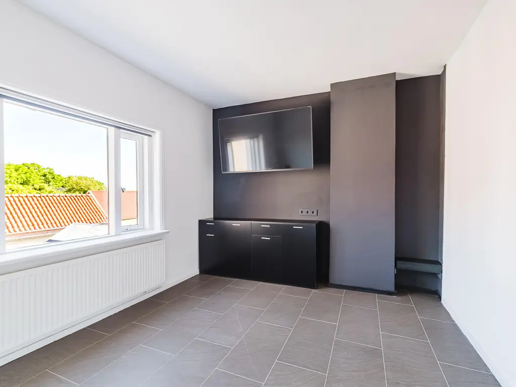 Rijksweg 106, RIJEN