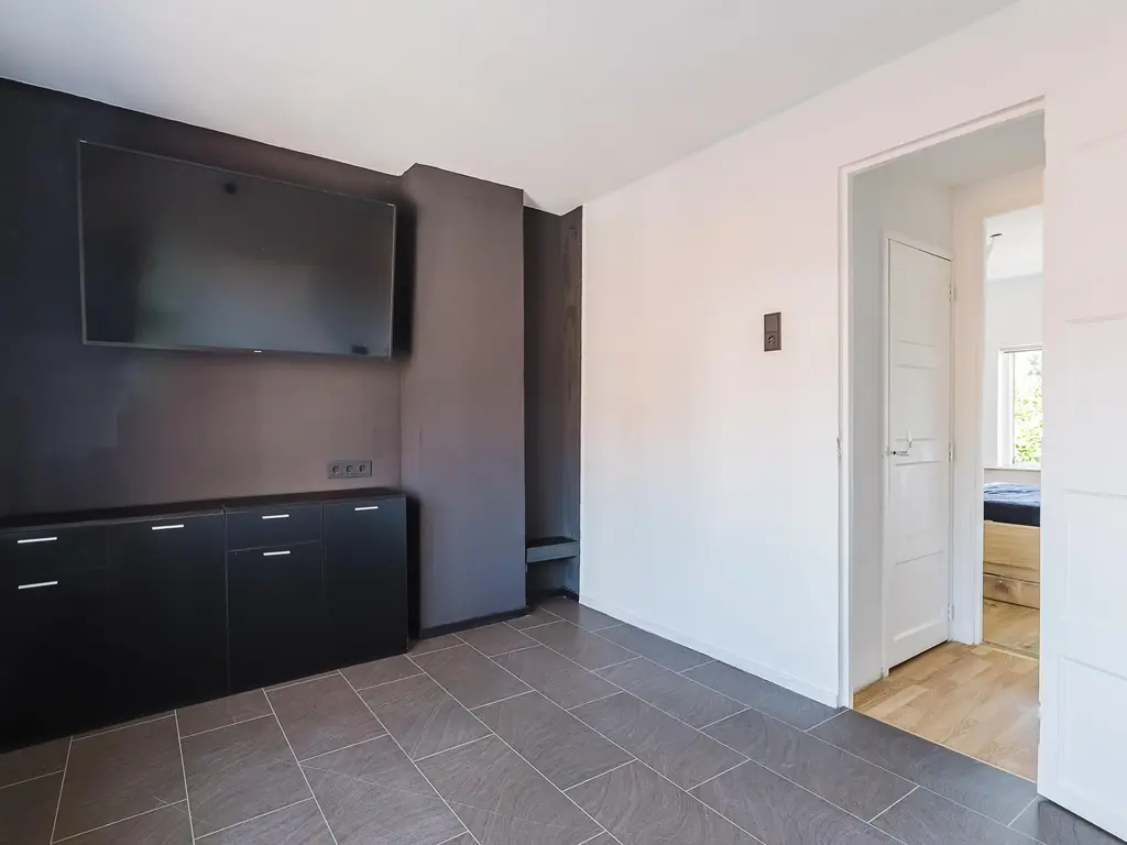 Rijksweg 106, RIJEN