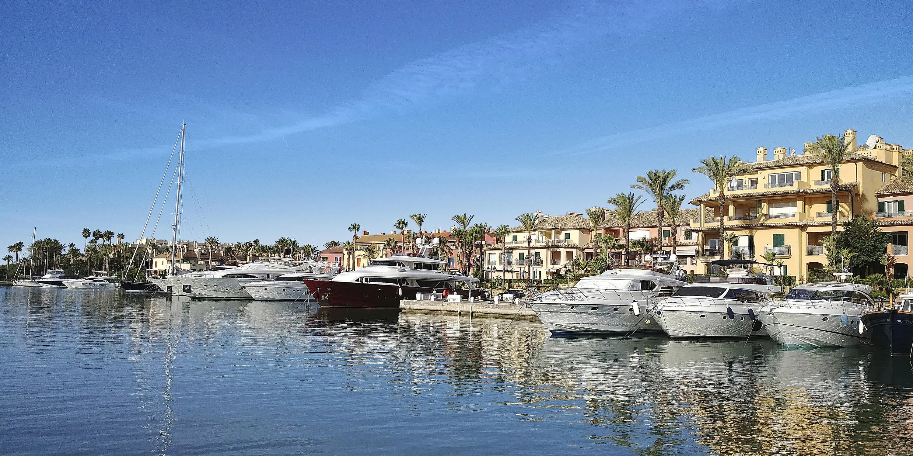 GRAND BAY - Manilva 